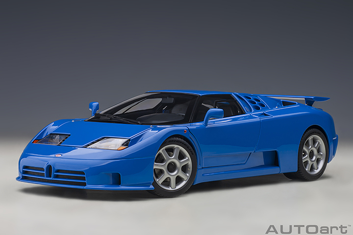 70917 1/18 BUGATTI EB110 SS (FRENCH RACING BLUE)