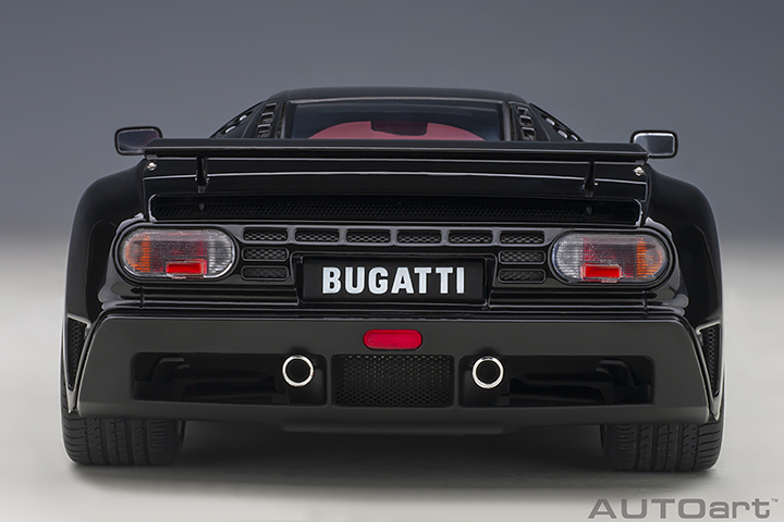 70919 1/18 BUGATTI EB110 SS (NERO VERNICE/BLACK)