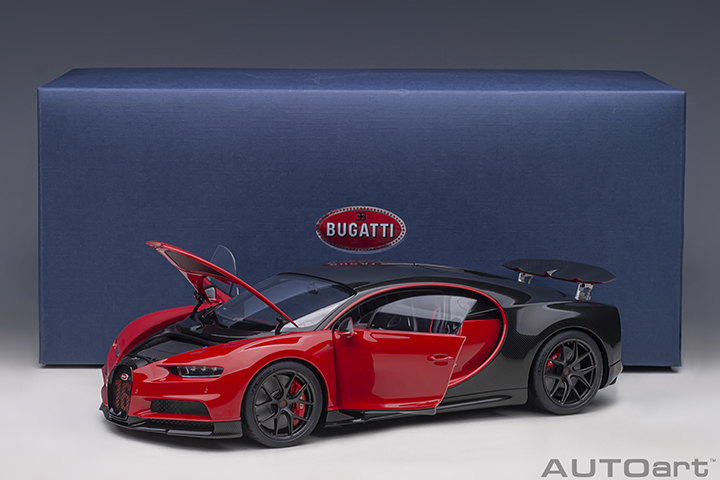 70996 1/18 BUGATTI CHIRON SPORT 2019 (ITALIAN RED/CARBON)