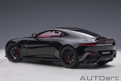 70275 1/18 ASTON MARTIN VANTAGE 2019 (JET BLACK/CARBON BLACK ROOF)