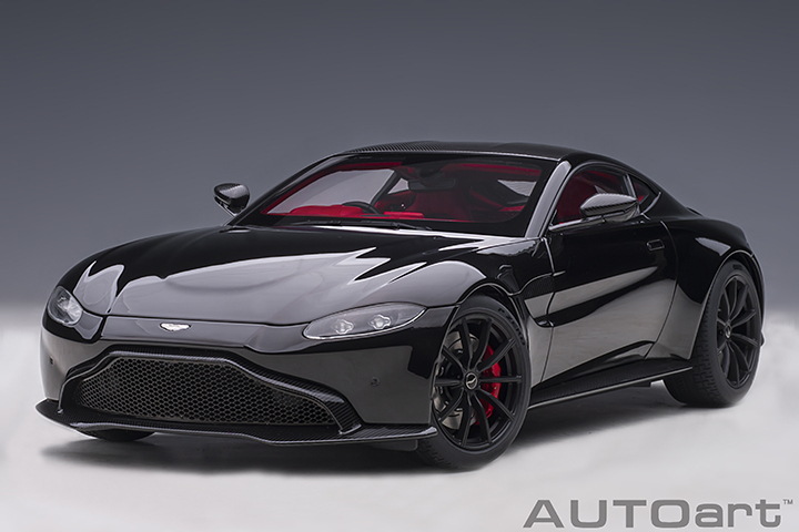 70275 1/18 ASTON MARTIN VANTAGE 2019 (JET BLACK/CARBON BLACK ROOF)