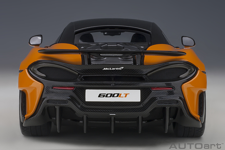 76084 1/18 McLAREN 600LT (MYAN ORANGE)