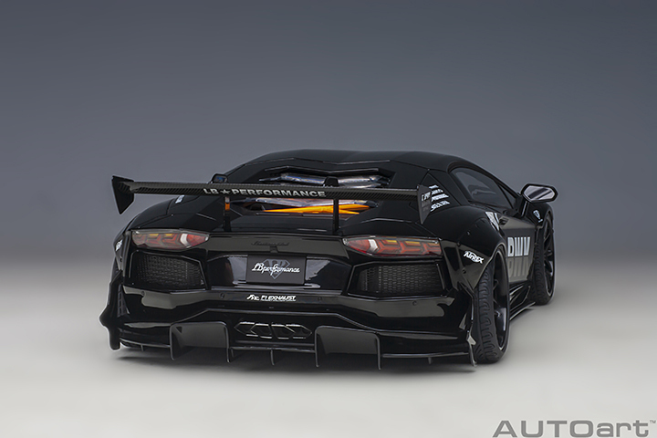 79244 1/18 LIBERTY WALK LB-WORKS LAMBORGHINI AVENTADOR LIMITED EDITION (LBWK LIVERY)