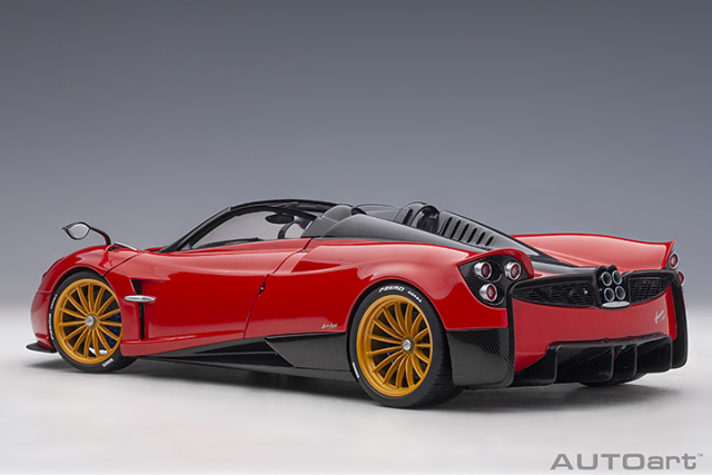 78287 1/18 PAGANI HUAYRA ROADSTER (ROSSO MONZA/RED)