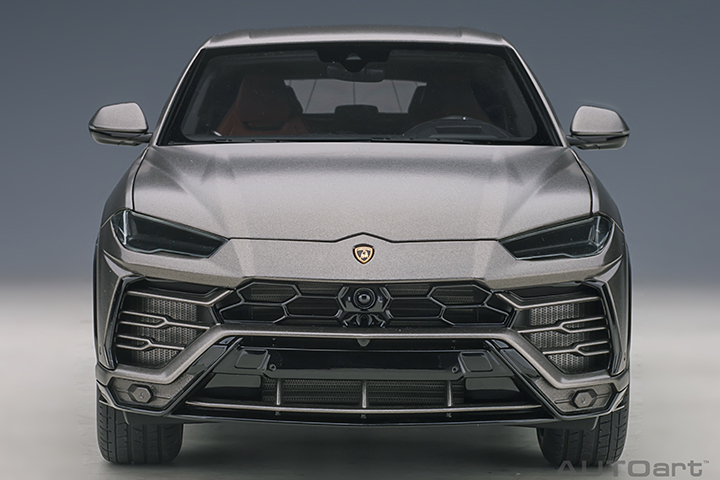 79164 1/18 LAMBORGHINI URUS (GRIGIO LYNX/METALLIC GREY)