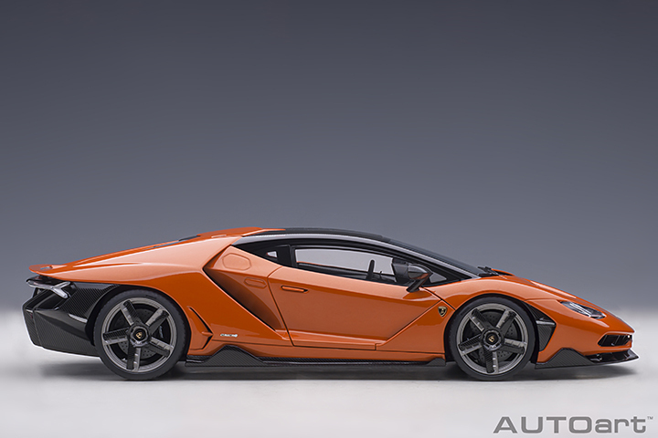 79201 1/18 LAMBORGHINI CENTENARIO (ARANCIO ARGOS/PEARL ORANGE)