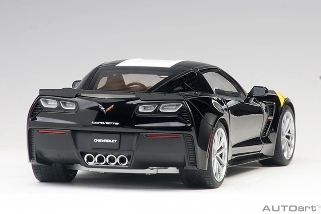 71273 1/18 CHEVROLET CORVETTE GRAND SPORT (BLACK/WHITE STRIPES/YELLOW FENDER HASH MARKS)