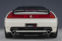 73215 1/18 HONDA NSX-R (NA2)(CHAMPIONSHIP WHITE/BLACK CARBON FIBER VERSION)