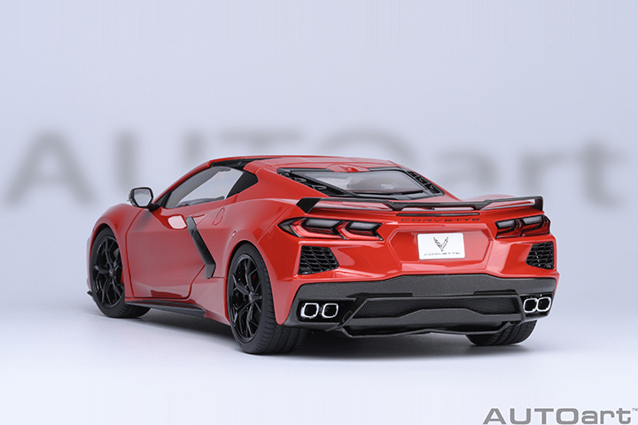 71282 1/18 CHEVROLET CORVETTE C8 STINGRAY Z51 (TORCH RED)