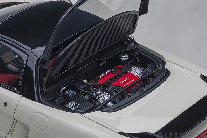 73219 1/18 HONDA NSX-R (NA2)(CHAMPIONSHIP WHITE)