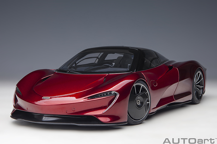 76087 1/18 McLAREN SPEEDTAIL (VOLCANO RED)