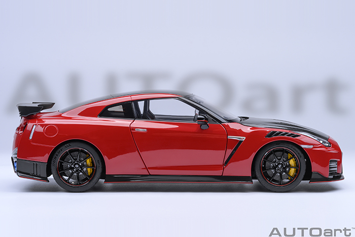 77502 1/18 NISSAN GT-R (R35) NISMO 2022 SPECIAL EDITION (VIBRANT RED)