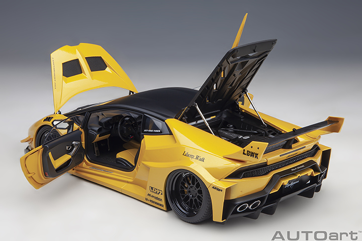 79127 1/18 LIBERTY WALK LB SILHOUETTE WORKS HURACAN GT (METALLIC YELLOW)