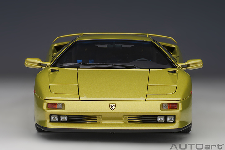 79157 1/18 LAMBORGHINI DIABLO SE30 (GIALLO SPYDER/METALLIC YELLOW)