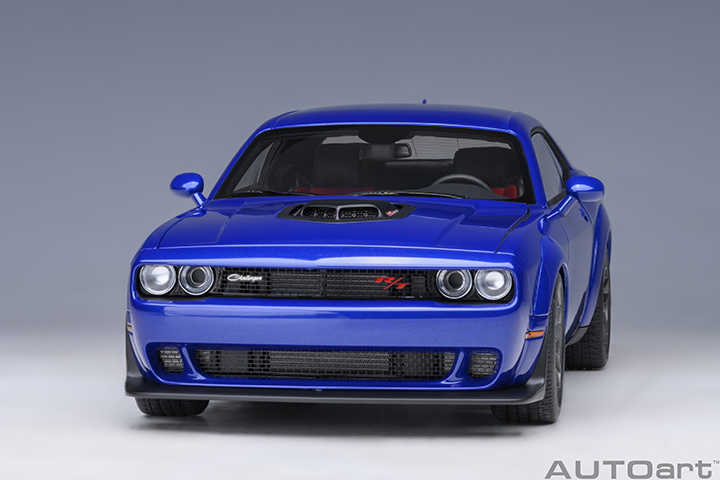 71772 1/18 DODGE CHALLENGER R/T SCAT PACK WIDEBODY 2022 (INDIGO BLUE)