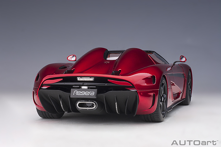 79026 1/18 KOENIGSEGG REGERA (CANDY RED)