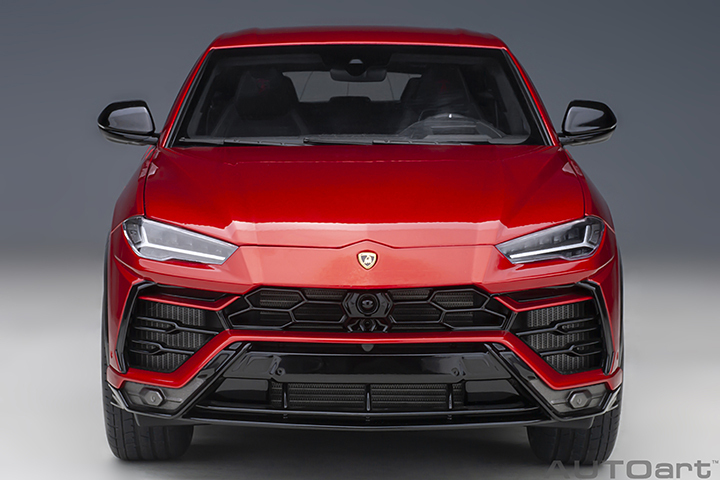 79170 1/18 LAMBORGHINI URUS (ROSSO EFESTO/PEARL RED)