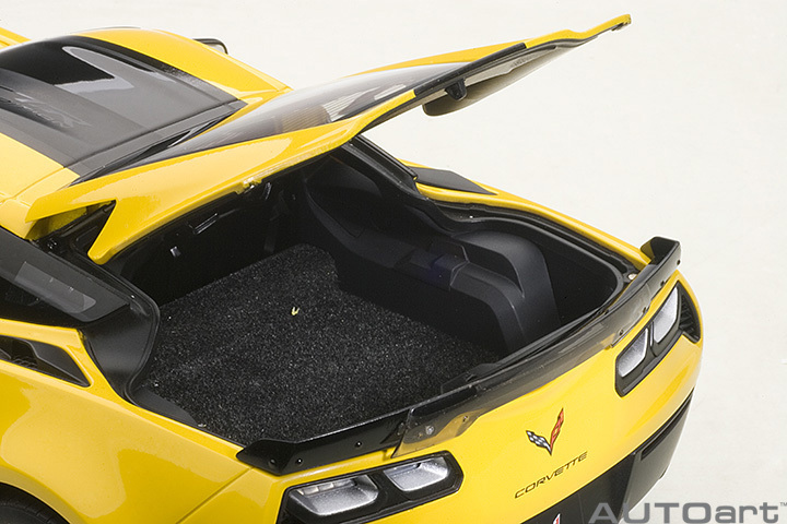 71260  1/18 CHEVROLET CORVETTE C7 Z06 C7R EDITION (CORVETTE RACING YELLOW)