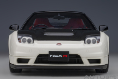 73215 1/18 HONDA NSX-R (NA2)(CHAMPIONSHIP WHITE/BLACK CARBON FIBER VERSION)