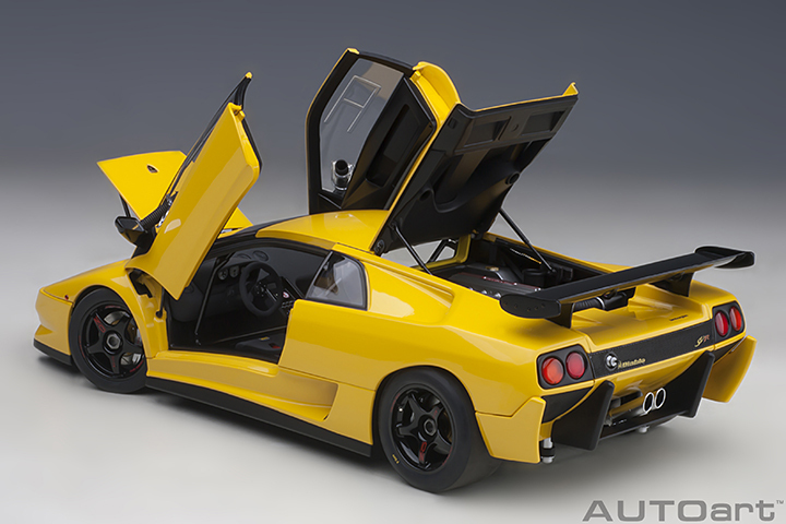 79147 1/18 LAMBORGHINI DIABLO SV-R (SUPERFLY YELLOW)