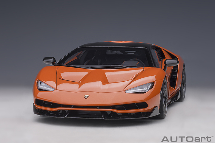 79201 1/18 LAMBORGHINI CENTENARIO (ARANCIO ARGOS/PEARL ORANGE)