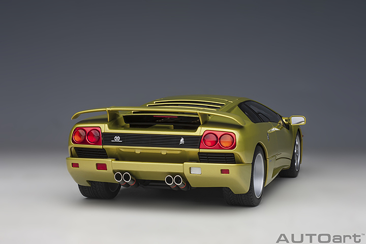 79157 1/18 LAMBORGHINI DIABLO SE30 (GIALLO SPYDER/METALLIC YELLOW)