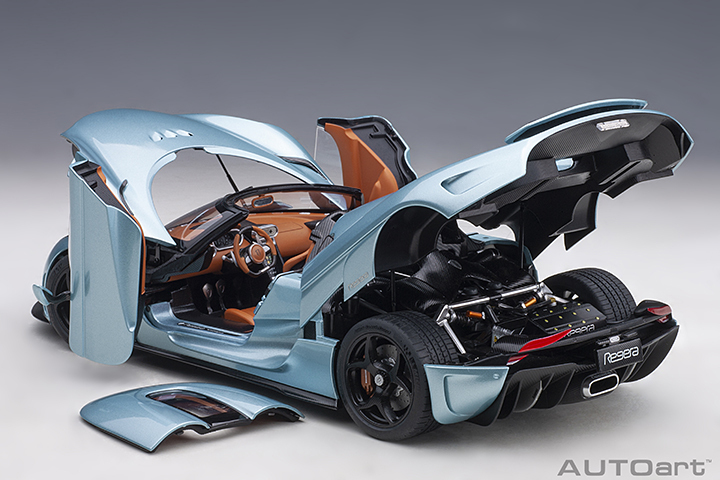 79028 1/18 KOENIGSEGG REGERA (HORIZON BLUE)