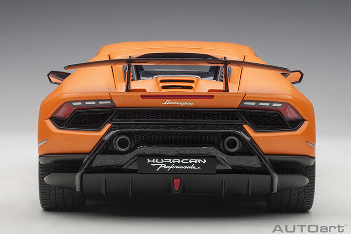 79152 1/18 LAMBORGHINI HURACAN PERFORMANTE (ARANCIO ANTHAEUS/MATT ORANGE)