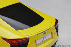 78854 1/18 LEXUS LFA (PEARL YELLOW)