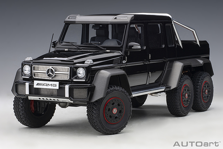 76306 1/18 MERCEDES-BENZ G63 AMG 6x6 (GLOSS BLACK亮光黑)