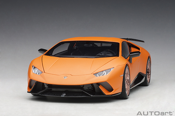 79152 1/18 LAMBORGHINI HURACAN PERFORMANTE (ARANCIO ANTHAEUS/MATT ORANGE)