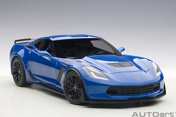 71265  1/18 CHEVROLET CORVETTE C7 Z06 (LAGUNA BLUE TINTCOAT)