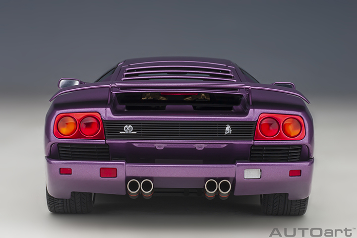 79158 1/18 LAMBORGHINI DIABLO SE30 (VIOLA SE30/METALLIC PURPLE)