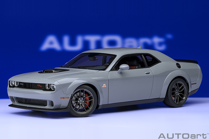 71774 1/18 DODGE CHALLENGER R/T SCAT PACK WIDEBODY 2022 (SMOKE SHOW)