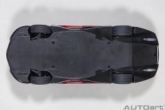 76087 1/18 McLAREN SPEEDTAIL (VOLCANO RED)
