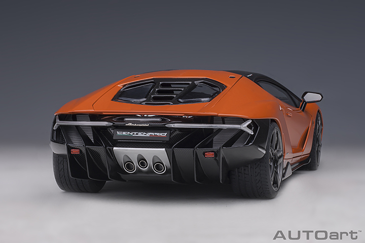 79201 1/18 LAMBORGHINI CENTENARIO (ARANCIO ARGOS/PEARL ORANGE)