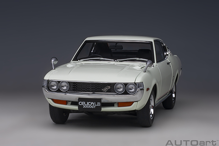 78766 1/18 TOYOTA CELICA LIFTBACK 2000GT (RA25) 1973 (WHITE)