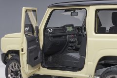 78500 1/18 SUZUKI JIMNY (JB64)(CHIFFON IVORY METALLIC/ BLACK ROOF)