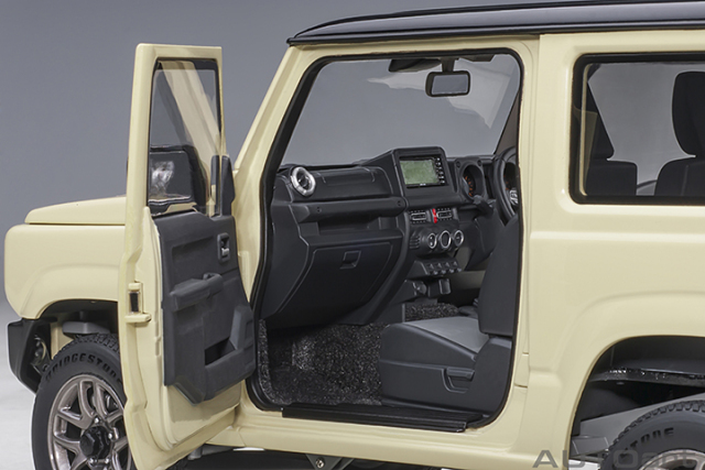 78500 1/18 SUZUKI JIMNY (JB64)(CHIFFON IVORY METALLIC/ BLACK ROOF)