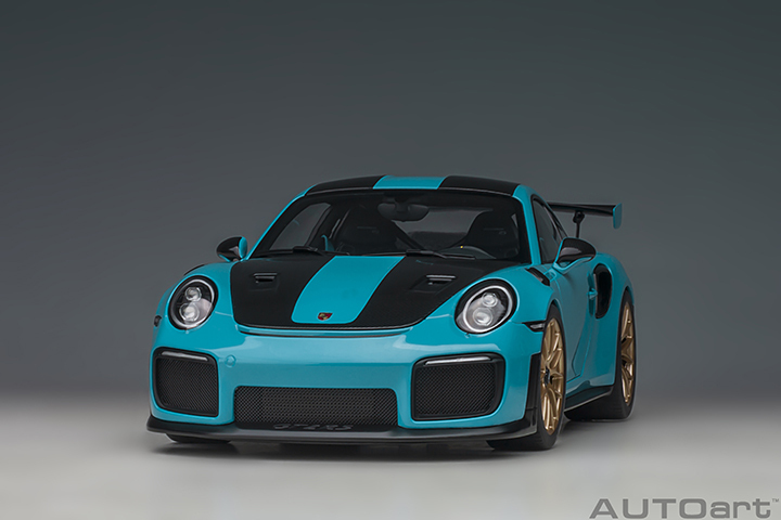 78175 1/18 Porsche 911 (991.2) GT2 RS Weissach Package (Miami Blue)