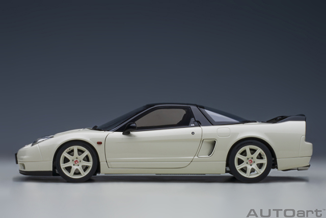 73219 1/18 HONDA NSX-R (NA2)(CHAMPIONSHIP WHITE)