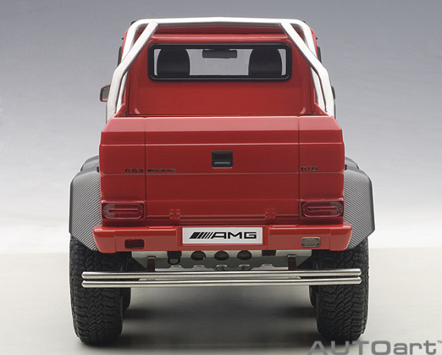76304  1/18 MERCEDES-BENZ G63 AMG 6X6 (RED)