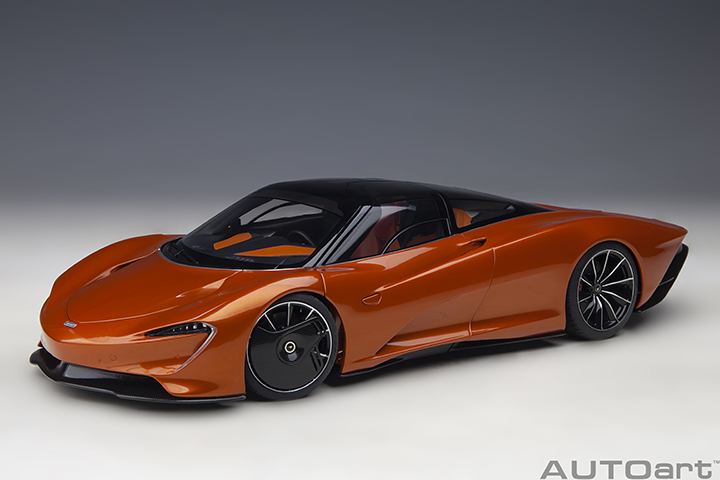 76088 1/18 McLAREN SPEEDTAIL(VOLCANO ORANGE)