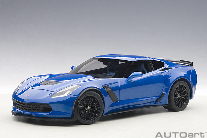 71265  1/18 CHEVROLET CORVETTE C7 Z06 (LAGUNA BLUE TINTCOAT)