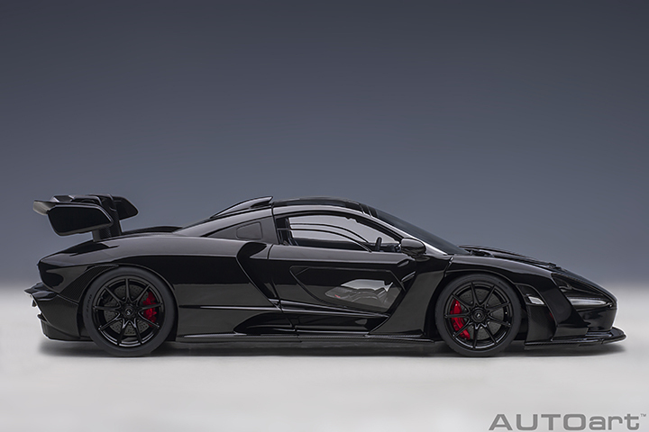 76076 1/18 McLAREN SENNA (STEALTH COSMOS/BLACK)