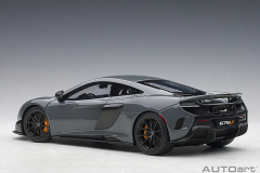 76047 1/18 McLAREN 675LT (CHICANE GREY)