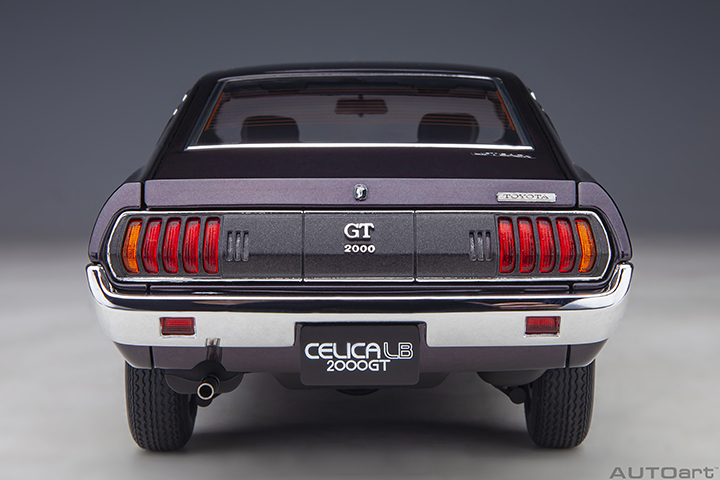 78769 1/18 TOYOTA CELICA LIFTBACK 2000GT (RA25) 1973 (DARK PURPLE METALLIC)