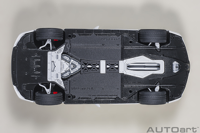 78850 1/18 LEXUS LFA (WHITEST WHITE)