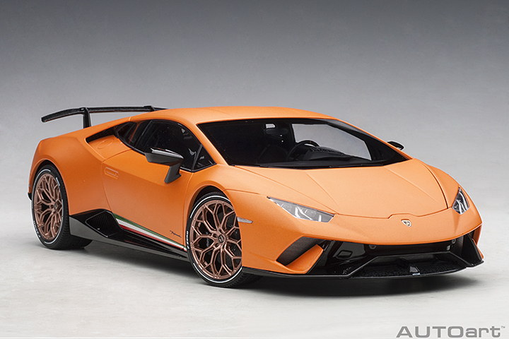 79152 1/18 LAMBORGHINI HURACAN PERFORMANTE (ARANCIO ANTHAEUS/MATT ORANGE)