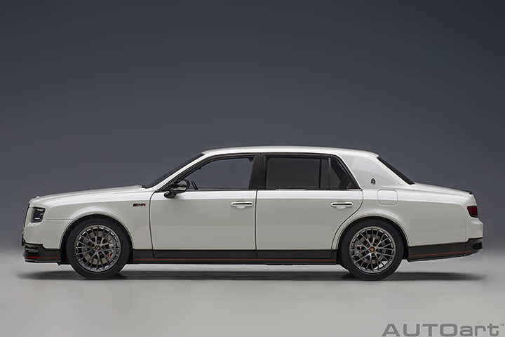 78764 1/18 TOYOTA CENTURY GRMN (PEARL WHITE)